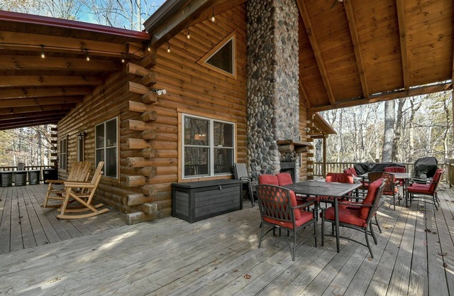 Treetops Lodge And Family Fun Barn