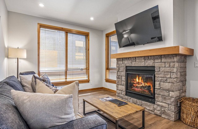 Trending Location | Gourmet Kitchen