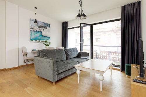 Trendy Rotermann Quarter Studio