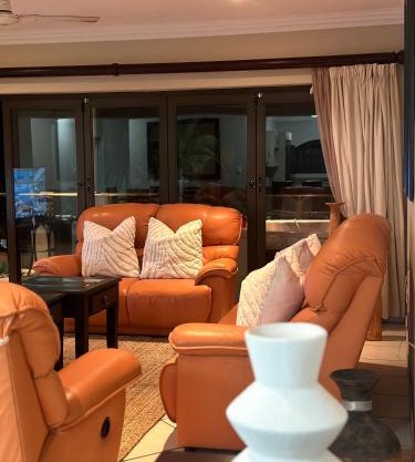 Trevi Sea-view Apartment