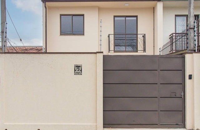 TRIPLEX HOUSE