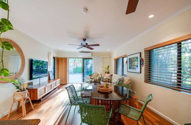 Tropical-Boho Casinha - 2 min walk from the Nightcliff foreshore!