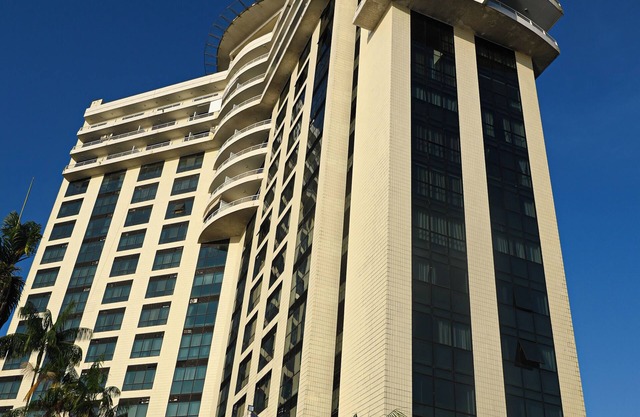 Tropical Executive Suite Kitchenette Water View
