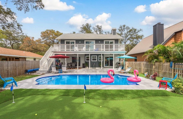 Tropical Oasis with Heated Pool