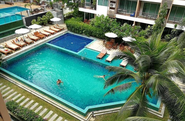Tropical Pool Garden Condo Downtown Pattaya, Bus to walking street