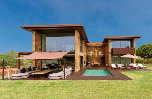 Troya Regal Villa by CadenzaLux