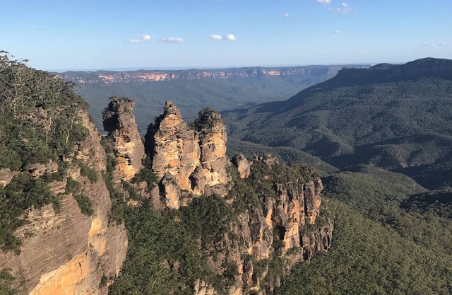 Tullys Hut - Walk to Hikes, Waterfalls, Views