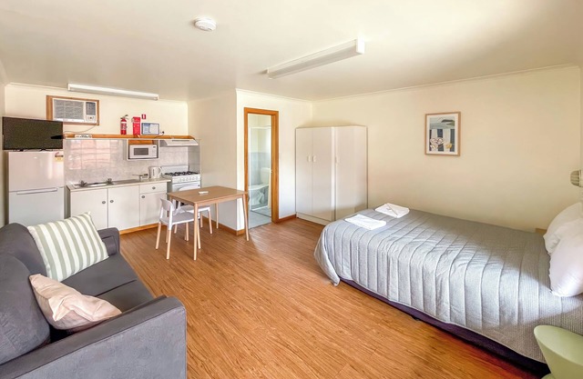 Tumbybay Caravan Park