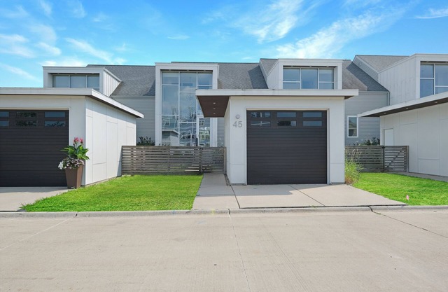 Turtle Cove 2 Bed 2 Bath