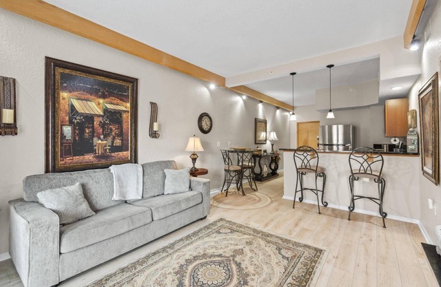 Tuscan Breeze Getaway | Palm Coast | Close To The Beach | European Village