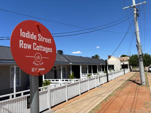 Twin Queen Room CBD Apartments