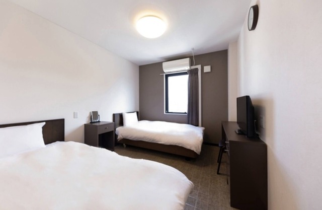Twin room no meals Take it easy standard plan/Osaka Ōsaka
