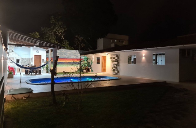 Two Bedroom House - Pool - English