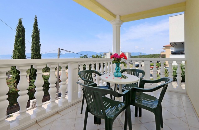 Two bedroom apartment with terrace and sea view Kostrena, Rijeka (A-23422-b)