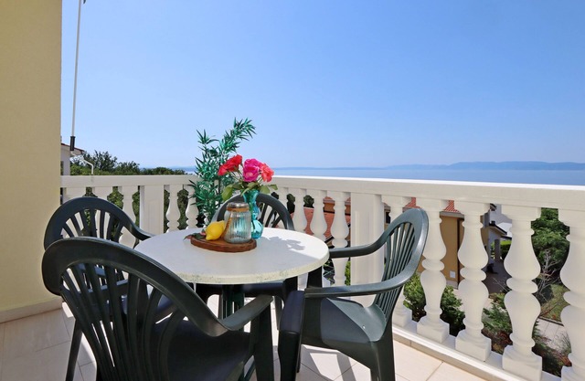 Two bedroom apartment with terrace and sea view Kostrena, Rijeka (A-23422-c)