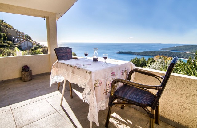 Two Bedroom Apartment With Sea View