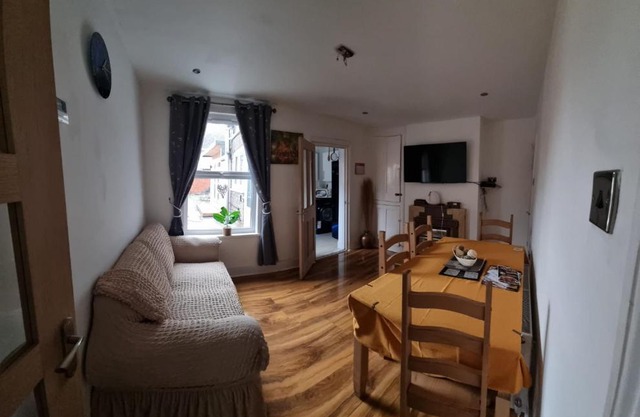 Two Bedroom End Terrace House near Birchington High Street