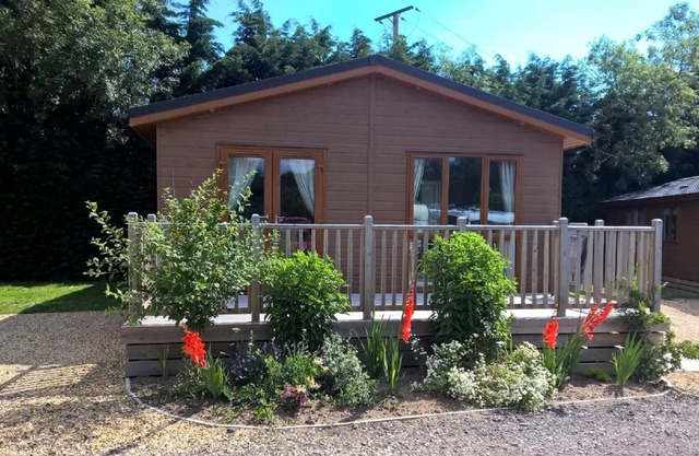 Two Bedroom Lodge 5 in North Runcton