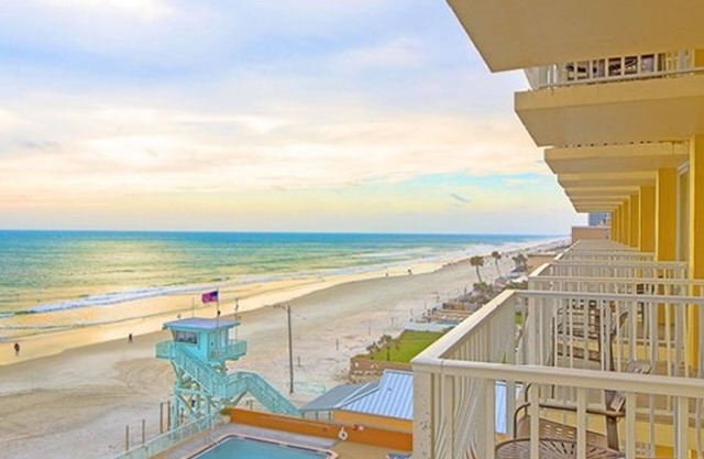 Two Bedroom, Ocean Front Condo, Ormond Beach 2444311