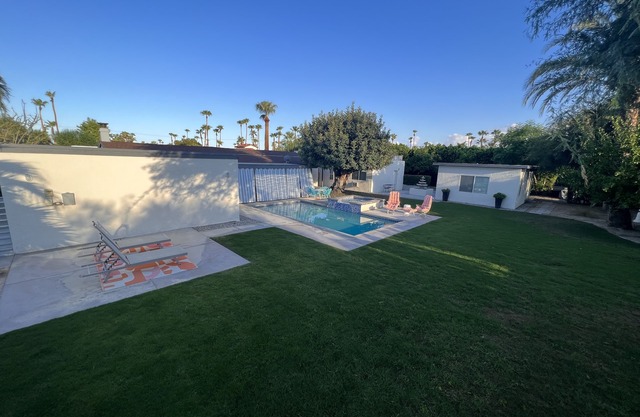 Two Charming Guest Houses on a Mini-Estate w/Private Pool & Spa/City ID#5340