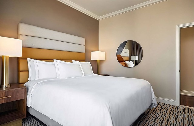 Two Miles Away from Fountains of Bellagio | Spacious 2 BR Suite w/Full Kitchen