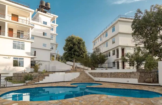 Two Mountains Lodge Block B1n