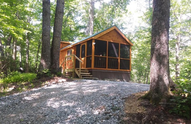 Two Rivers Cabins - The Mountaintop