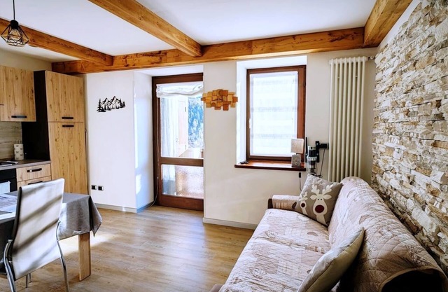 TWO-ROOM APARTMENT IN THE HEART OF THE FIEMME VALLEY.