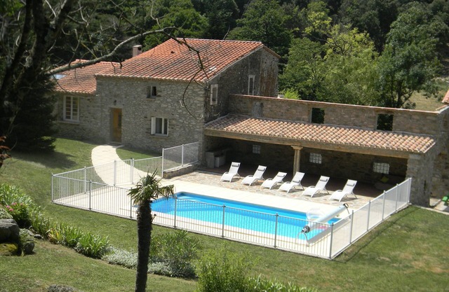 Typical Catalan farmhouse with a pool nearst in 150hectar of forest