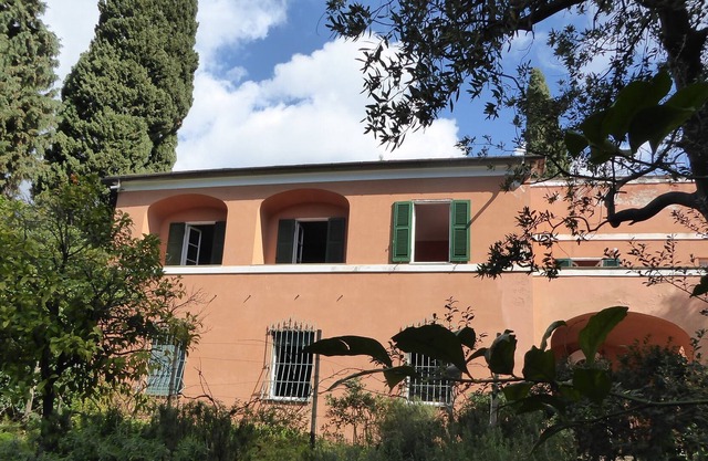 Typical Liguria house with garden
