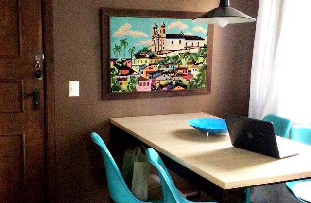 UFPR Central, Clinics and Couto Pereira with garage.