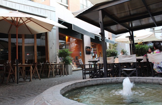 UH ApartHotel Lastarria 70