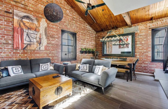 Ultra chic Top Floor New York Style Loft Apartment
