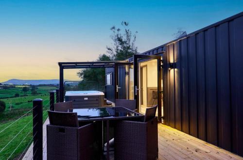 Umry-Calm Farm Stays