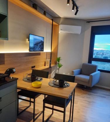 UNA Aurora Studio Sofisticado