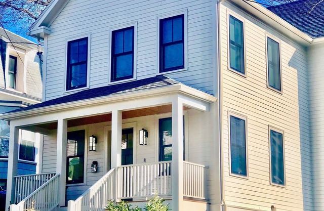 Union Square Beauty 2 bed/2 bath w/Private Patio