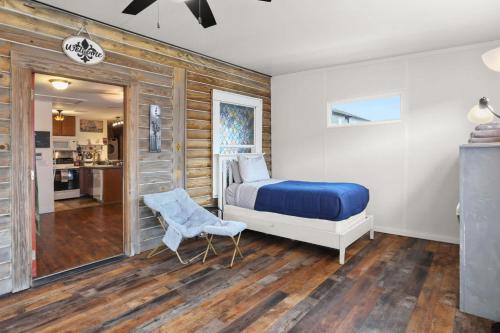 Unique 3BD 'Urban Cabin' close to French Quarter