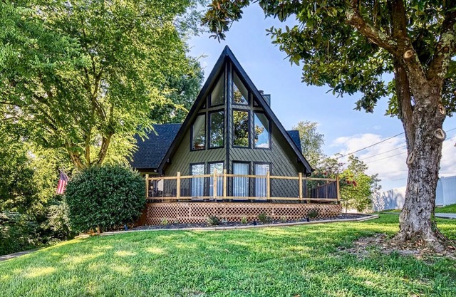 Unique 4bed 3bath A-frame