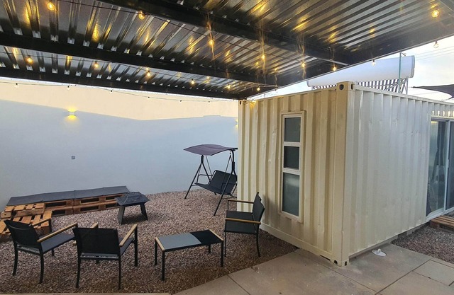 Unique and comfortable container house in Durango.