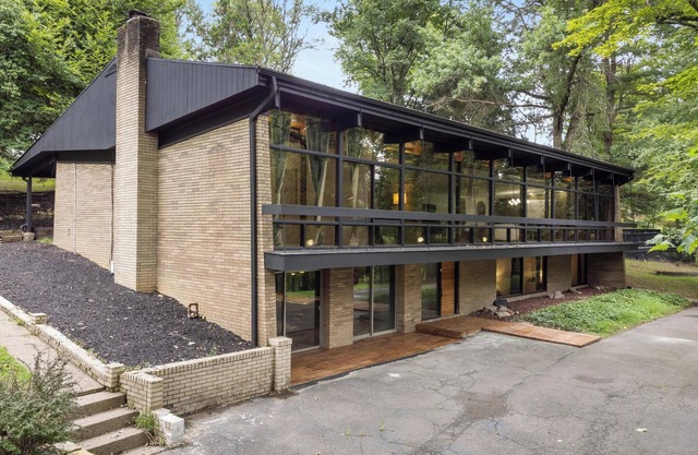 Unique and Secluded Country Estate near Pittsburgh