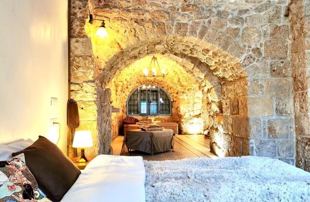 Unique apartment with jacuzzi