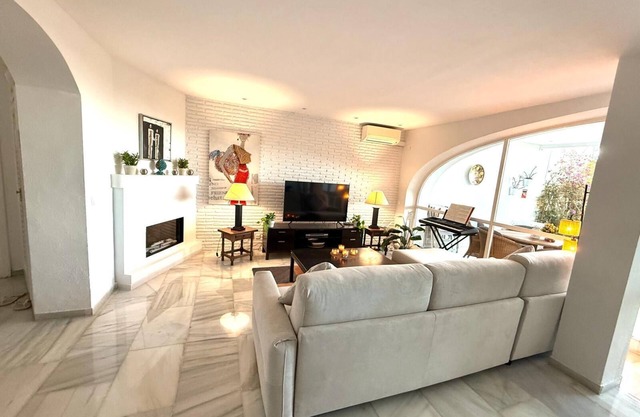 Unique property in Marbella Costa del Sol, spectacular views, close to beach