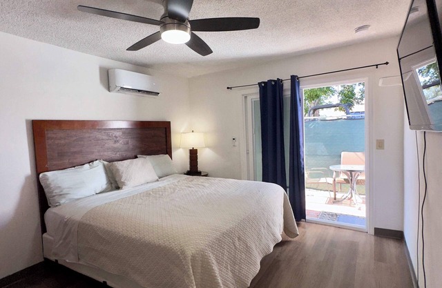 Unit #1- The Get Away Costa Mesa