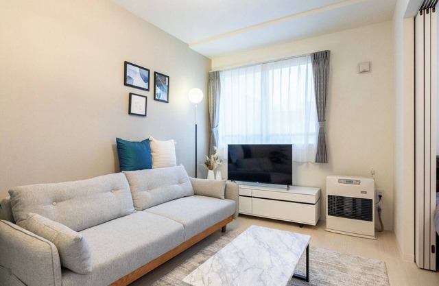 UNIVERSE - UNIVERSE /Sappor Hokkaidō