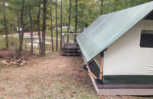 Unplug & Unwind at the Water’s Edge – Cozy Glamping Tent by Little River Canyon