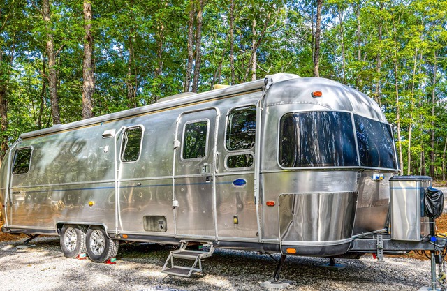 Updated Airstream in secluded location with firepit, full bathroom & kitchenette
