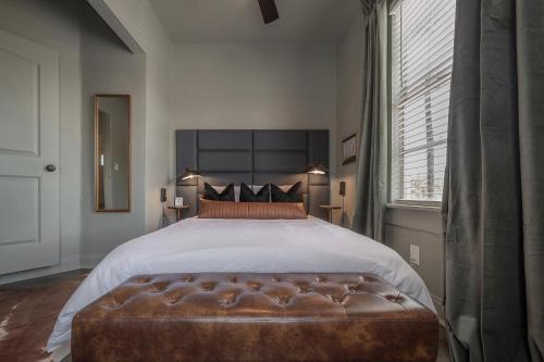 Updated Condo in Heart of Tampa 1569