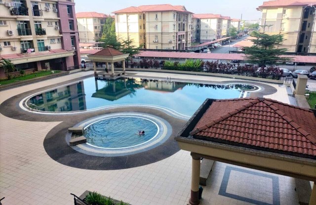 Upper Sanctuary Condo is a Nice and Quite Place for you to Relax.