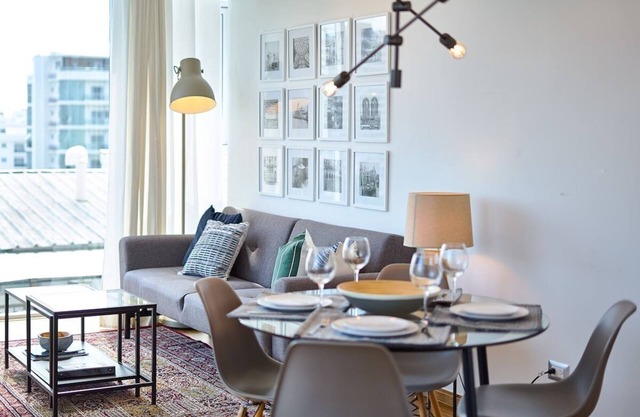 UPSCALE 1BR, near BLUE MALL | ROOFTOP| YellowKey