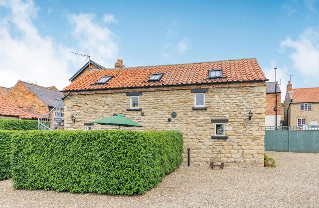 Upstairs Downstairs Cottage
